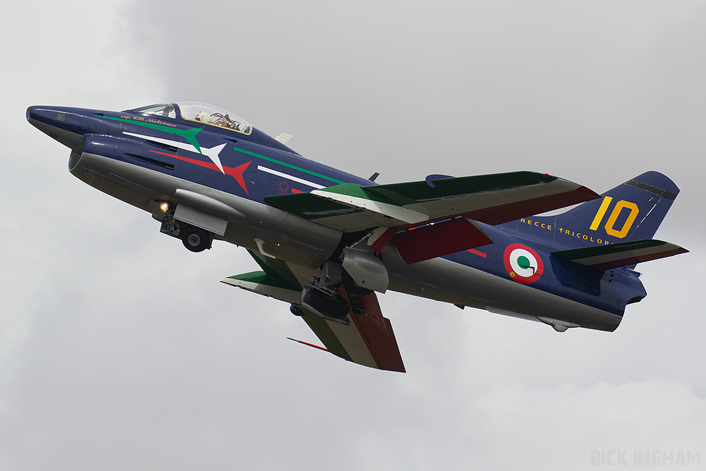 FIAT G91R - MM6305 / I-AMIC - Italian Air Force | Frecce Tricolori