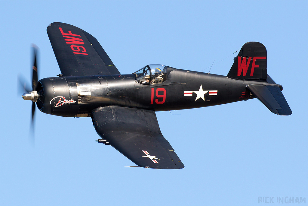 Vought F4U Corsair - 124541 / 19WF (D-FCOR) - US Navy