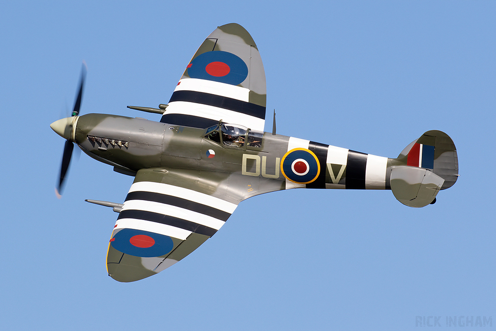 Supermarine Spitfire MK IX - SM29 / G-BRRA - RAF