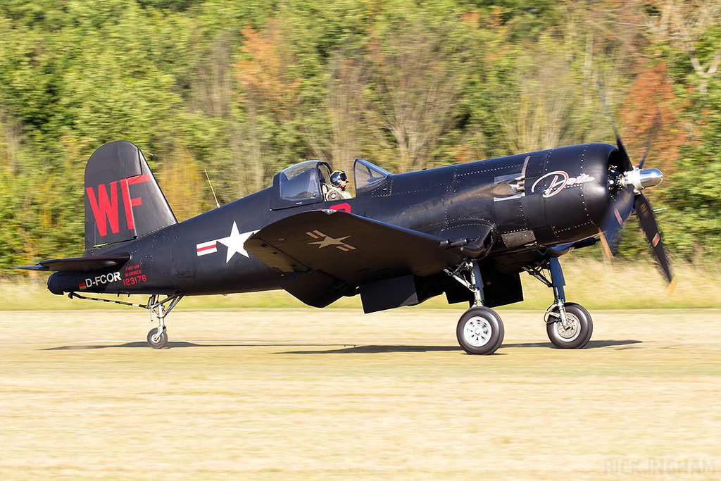 Vought F4U Corsair - 124541 / 19WF (D-FCOR) - US Navy