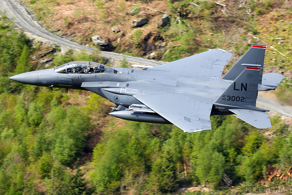 McDonnell Douglas F-15E Strike Eagle - 00-3002 - USAF