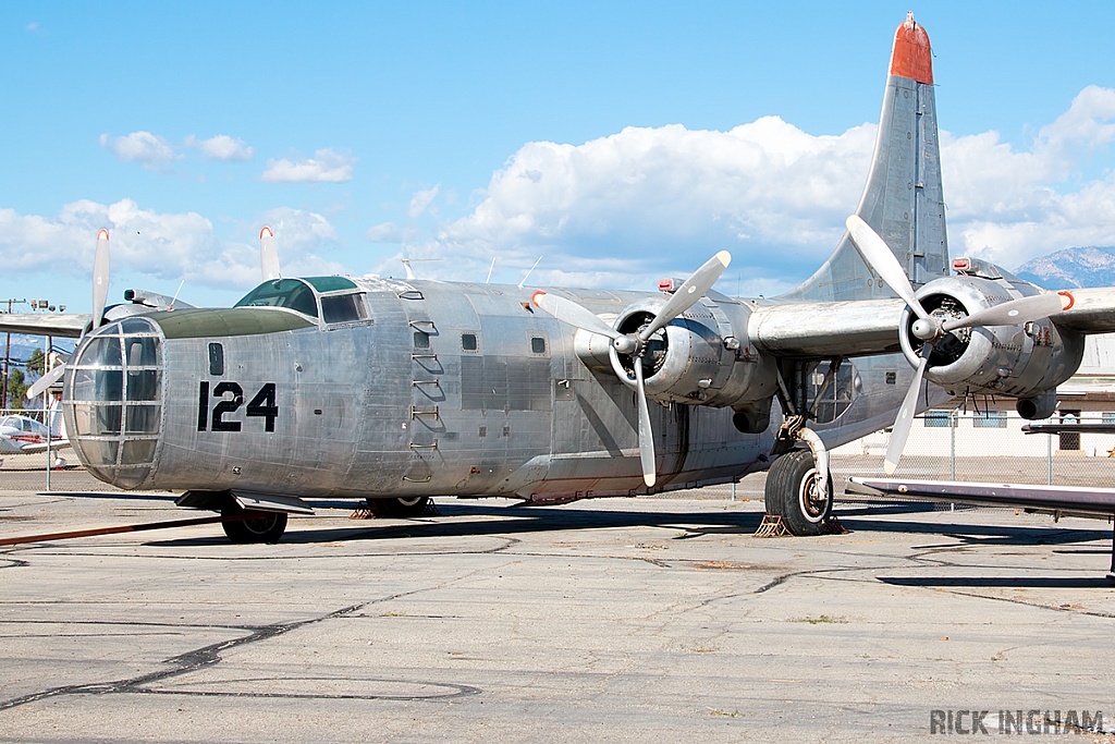 Consolidated PB4Y-2 Privateer - 66300 / N2872G- US Navy