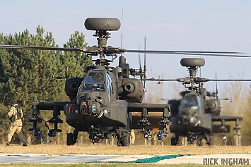 Westland Apache AH1 - ZJ211 and ZJ199 - AAC