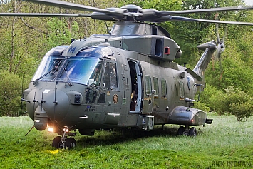 Westland Merlin HC3 - ZJ128/M - RAF