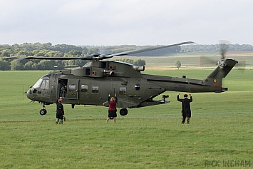 Westland Merlin HC3 - ZJ135/T - RAF + Judgemental Training Team - British Army