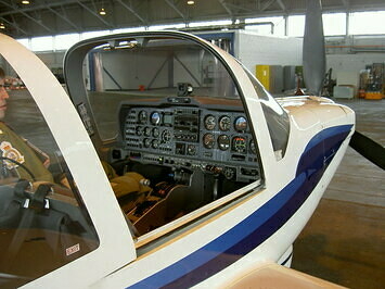 Cockpit of Grob 115E Tutor T1 - G-BYWK - RAF