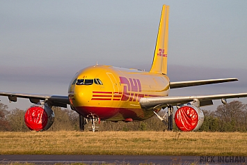 Airbus A300B4-203(F) - EI-OZI - DHL