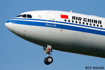Airbus A330-243 - B-6117 - Air China