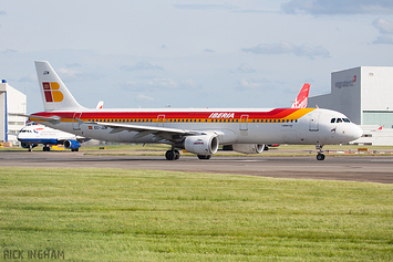 Airbus A321-211 - EC-JZW - Iberia