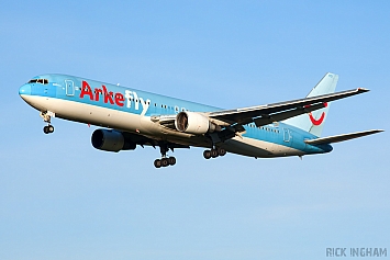 Boeing 767-383ER - PH-AHQ - ArkeFly
