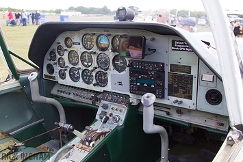 Cockpit of Scottish Aviation Bulldog T1 - XX515/G-CBBC - RAF