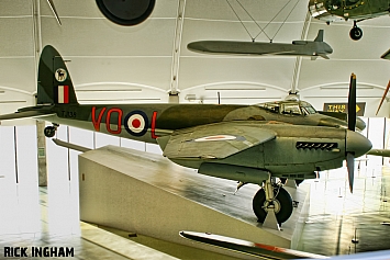 de Havilland Mosquito B35 - TJ138/VO-L - RAF